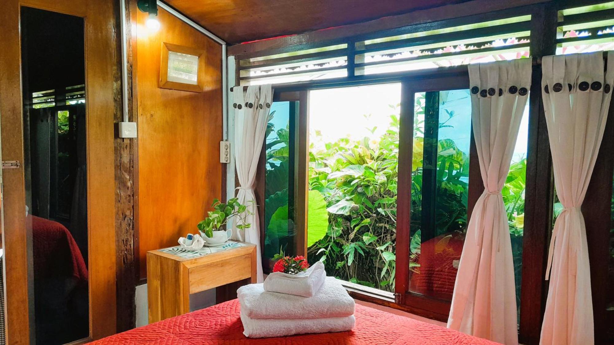 Pondok Pisces Bungalows Balian Beach Selemadeg  Экстерьер фото