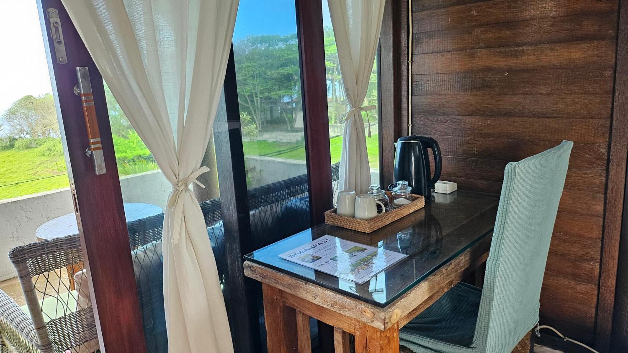 Pondok Pisces Bungalows Balian Beach Selemadeg  Экстерьер фото